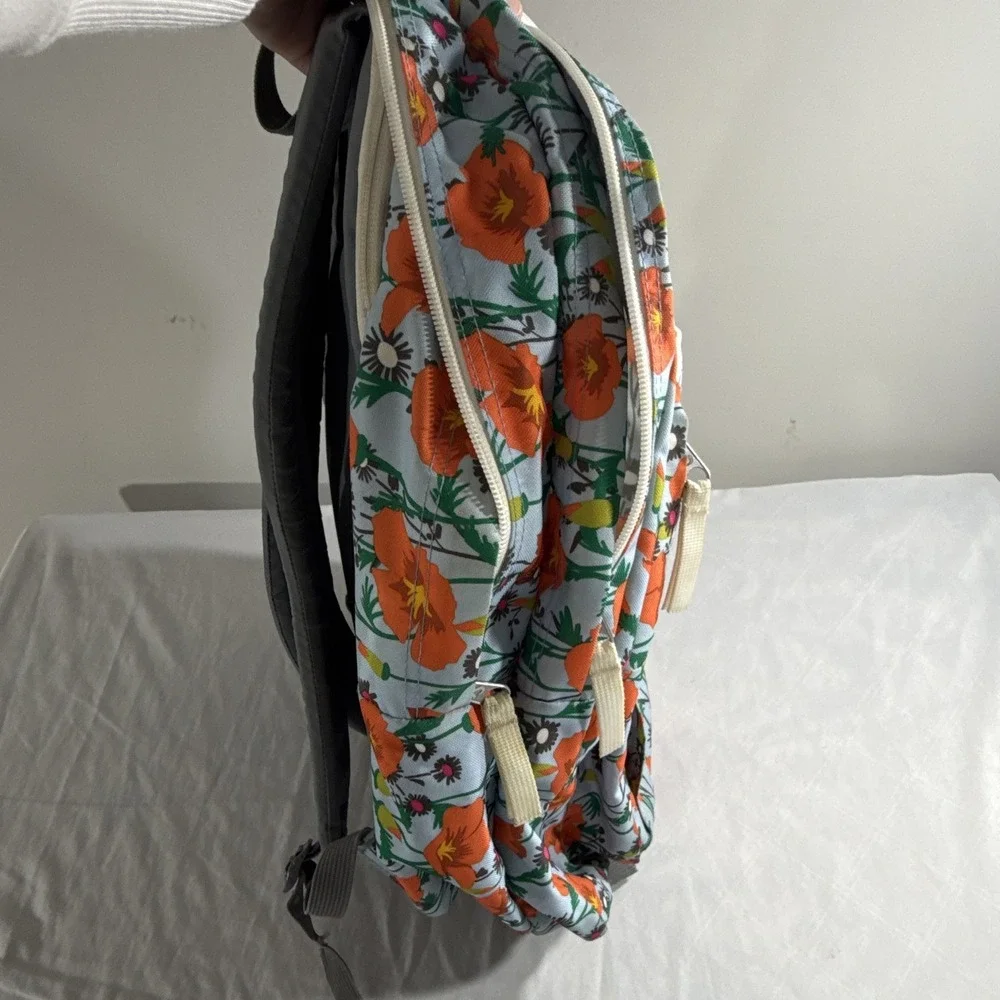 JanSport Floral Backpack Gray/Orange Bottle Pocket Zip Adjustable Straps